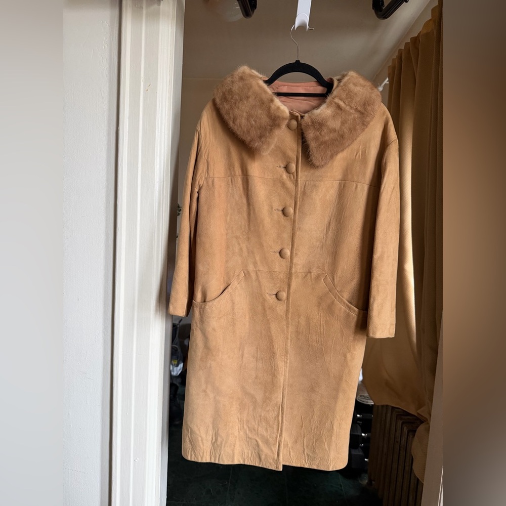 Vintage 100% Genuine Suede Camel Trench Coat with Fur Collar Extra Small